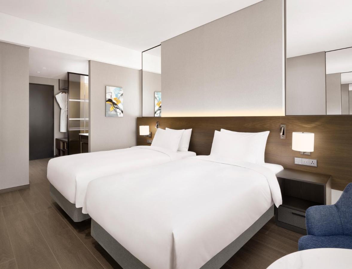 Four Points By Sheraton Suwon Bagian luar foto