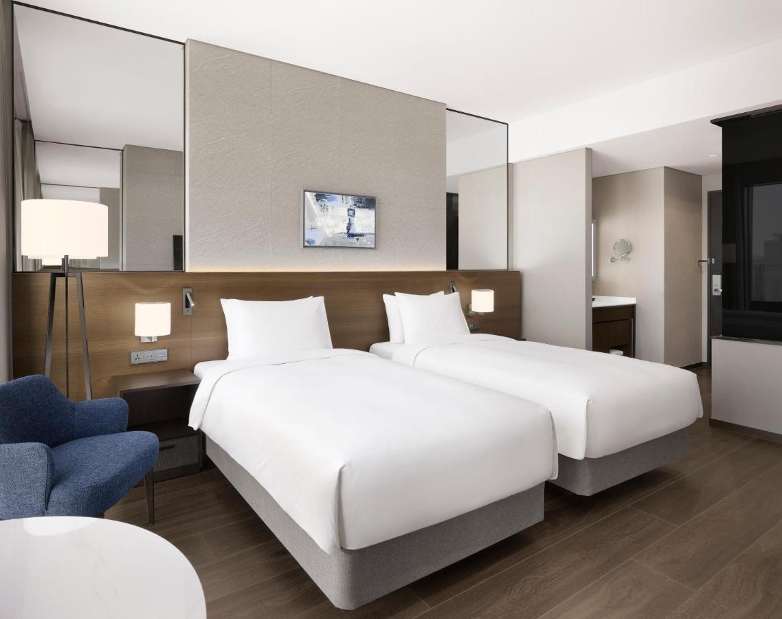 Four Points By Sheraton Suwon Bagian luar foto