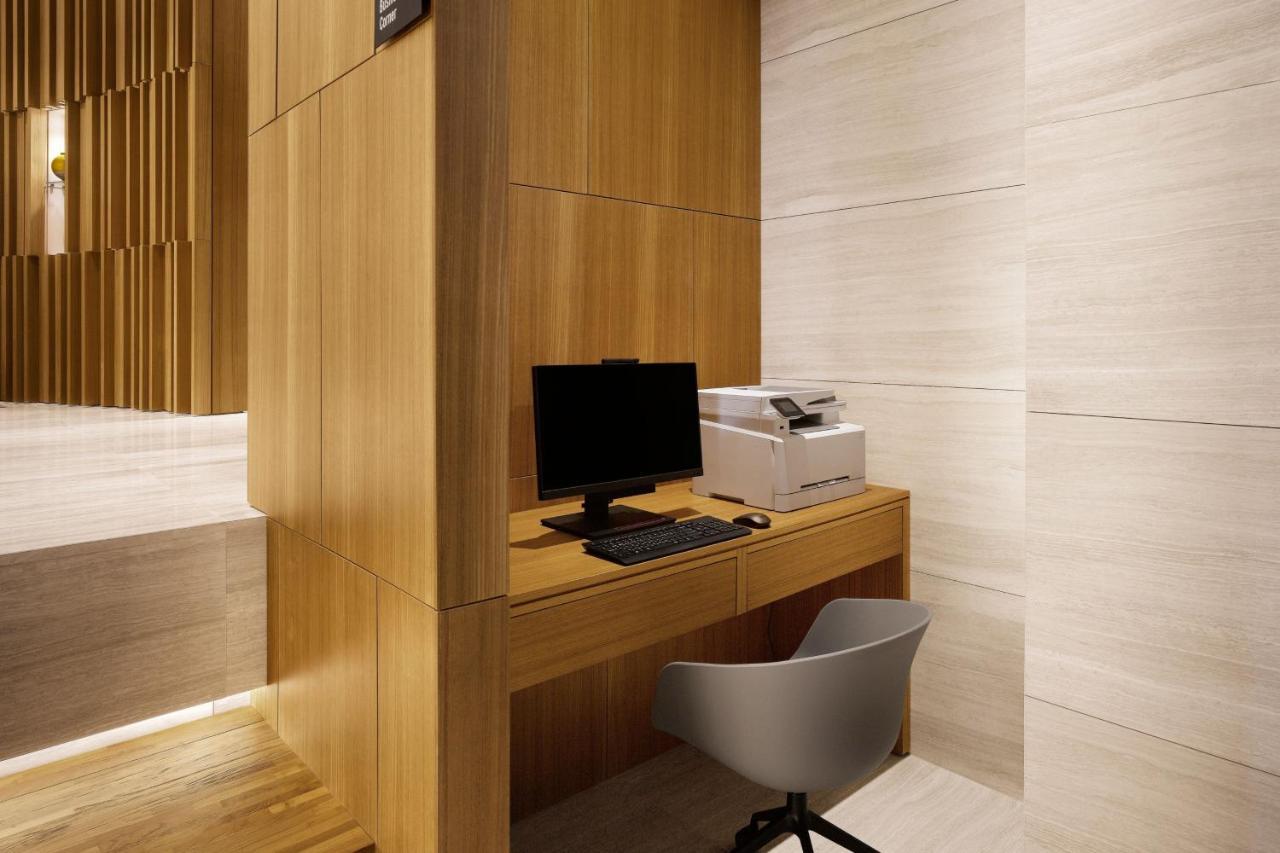 Four Points By Sheraton Suwon Bagian luar foto