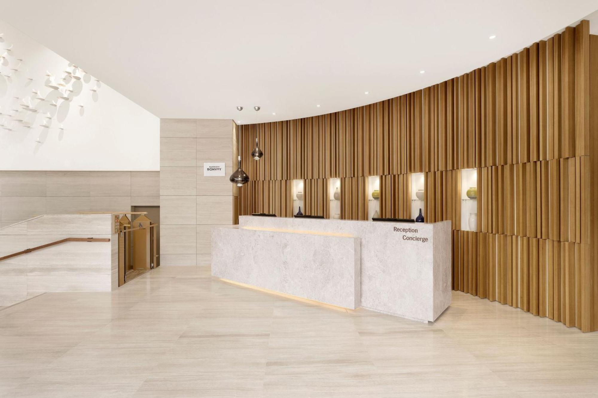 Four Points By Sheraton Suwon Bagian luar foto