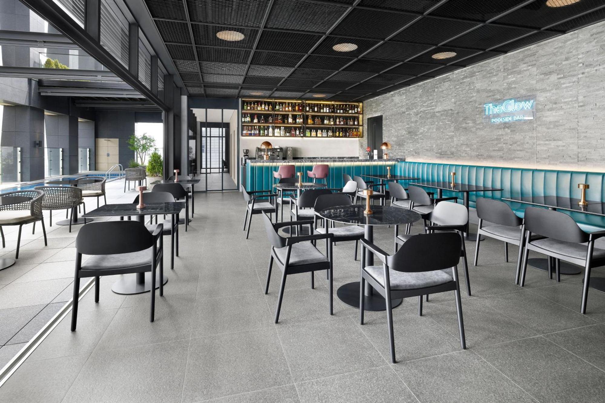 Four Points By Sheraton Suwon Bagian luar foto